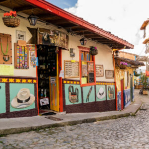 guatape medellin te invita (2)